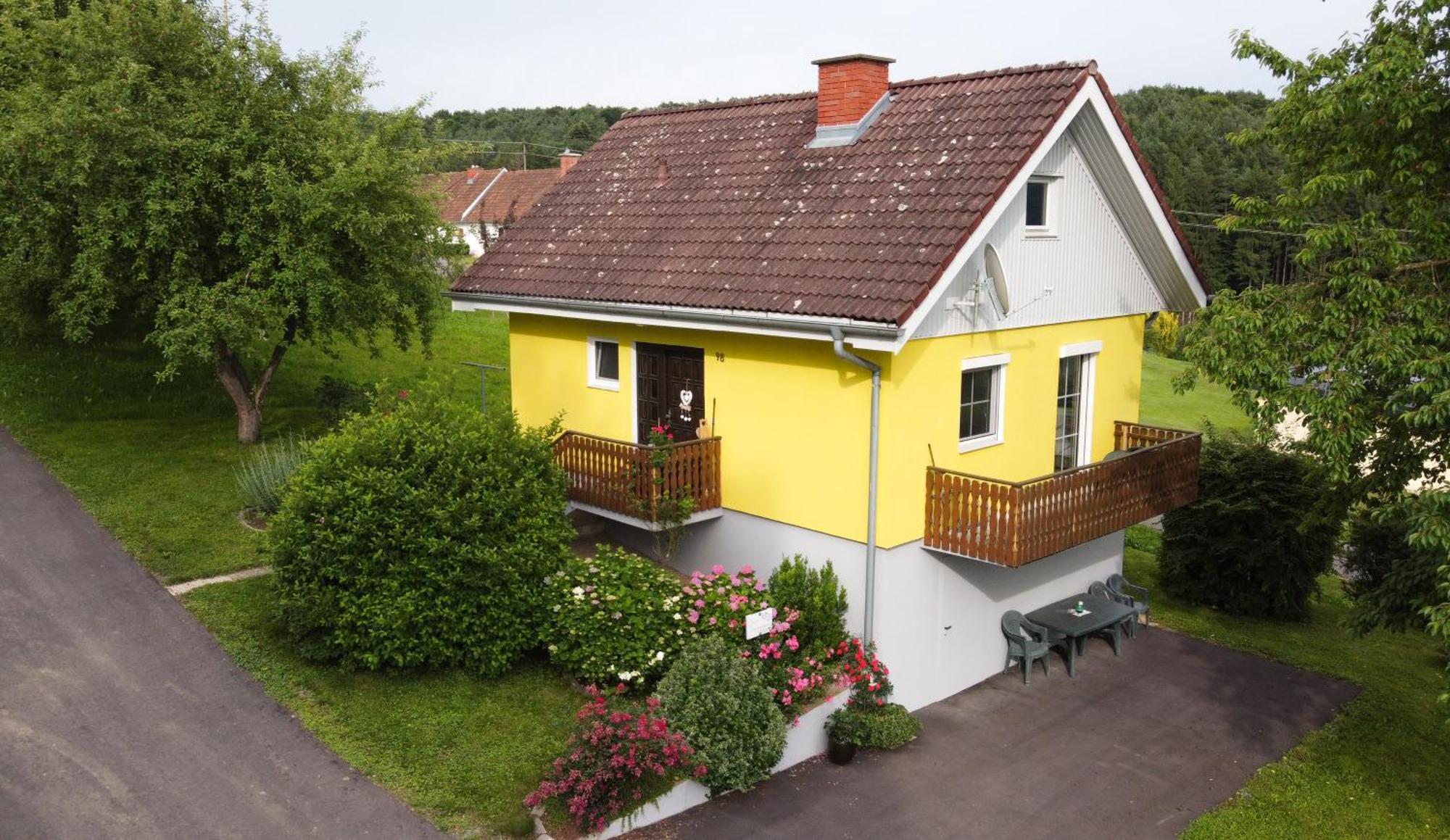 Ernas Ferienhaus Aschbach bei Furstenfeld Szoba fotó